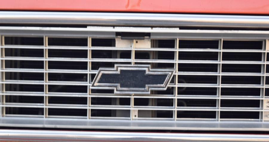 Логотип Chevrolet C10 Cheyenne Super 1974 года  (фото 128 из 365)